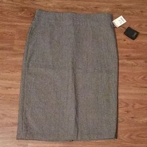 Black & White Dalia Skirt!!!